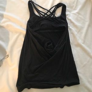 Lululemon tank with bra attachment